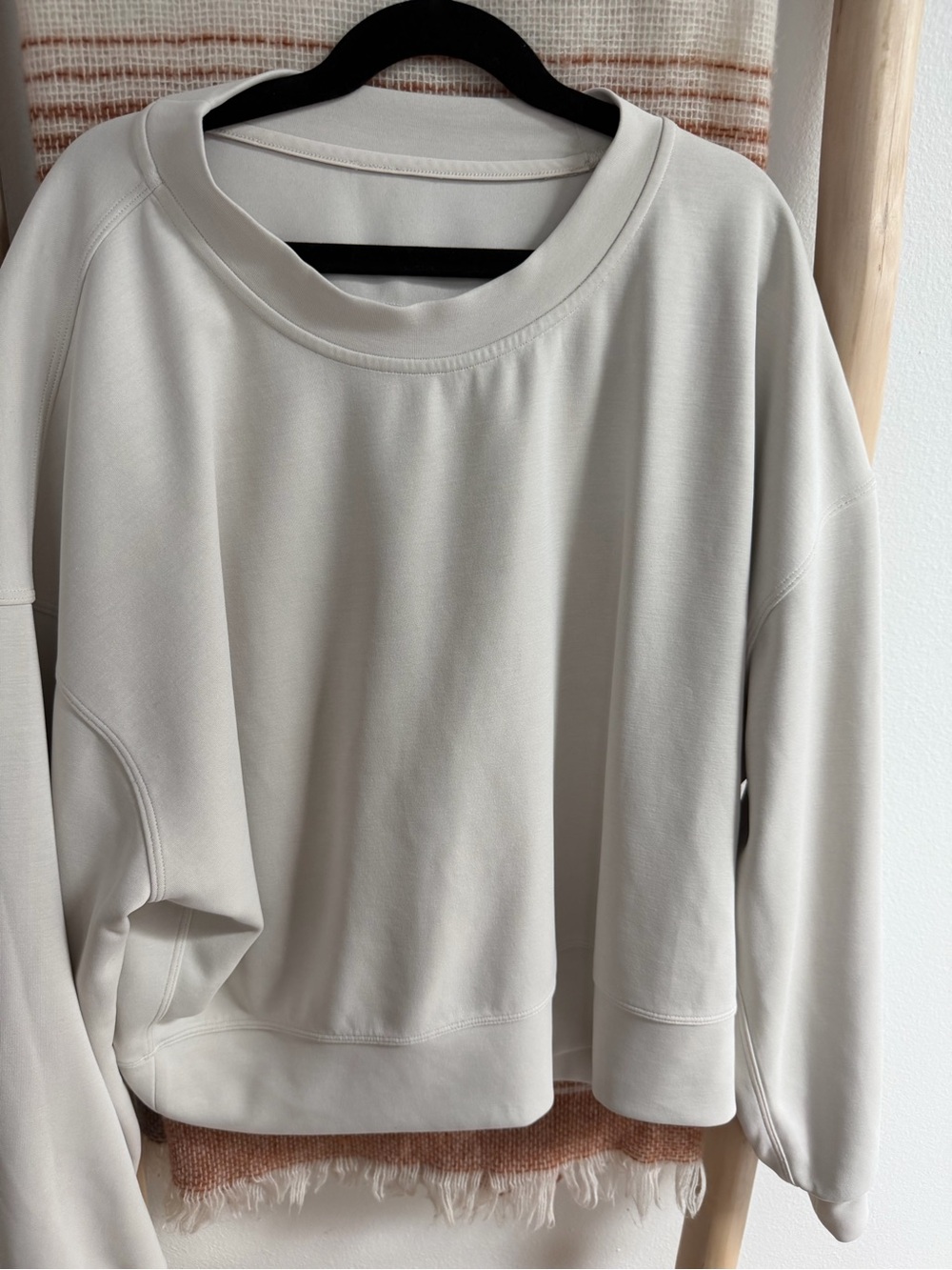 lululemon athletica Light Cream Crewneck Sweatshirt